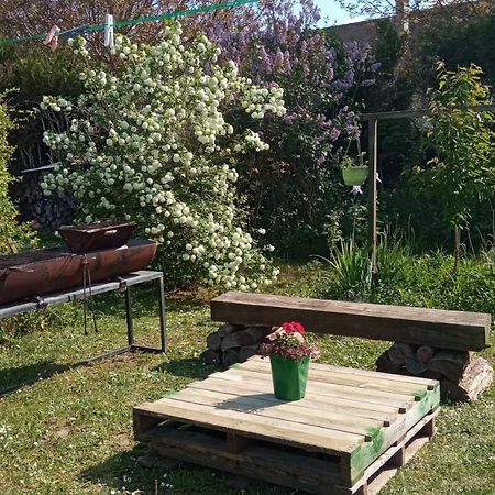 B&B Du Cerisier, Diner Sur Demande Noyers  外观 照片